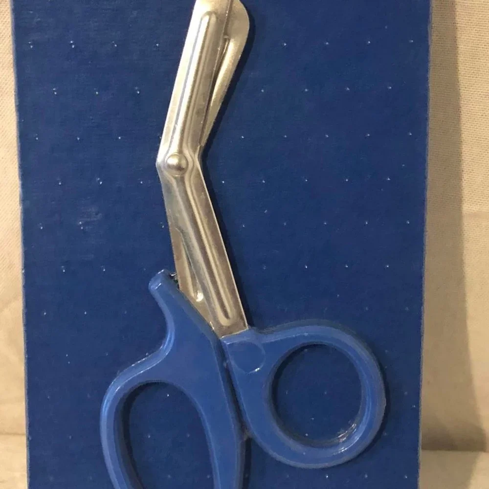 Pet Grooming Shed Pal Brush & NIP Ideal Instruments Scissors